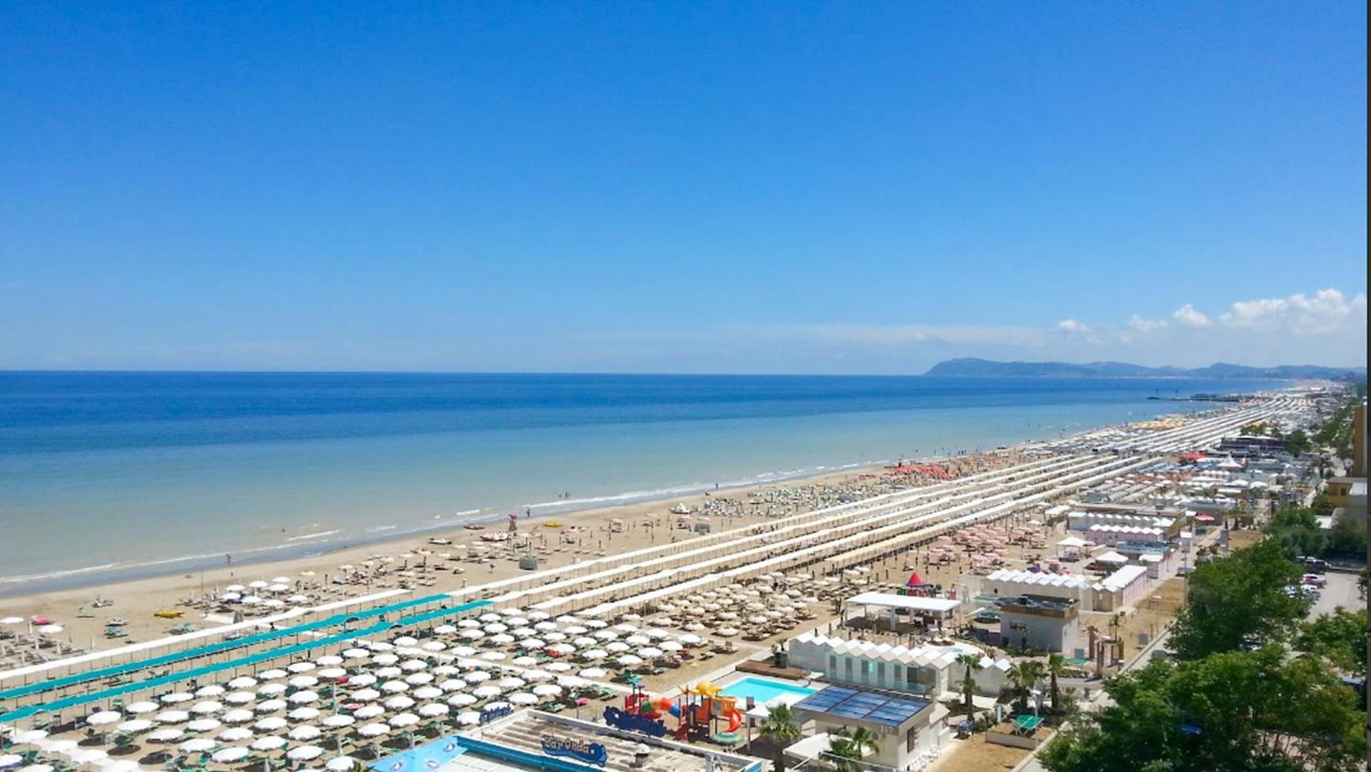 Hotel Avana Fronte Mare Riccione Ngoại thất bức ảnh