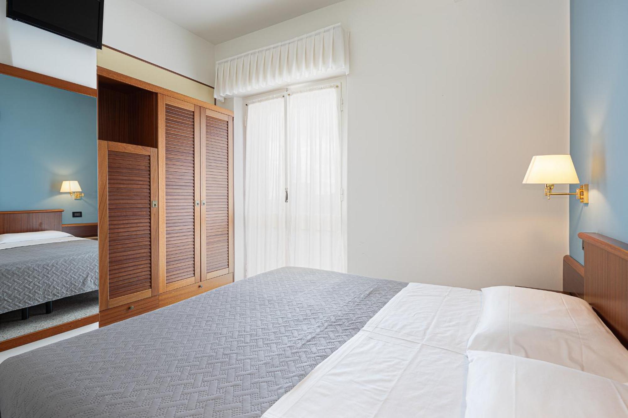 Hotel Avana Fronte Mare Riccione Ngoại thất bức ảnh