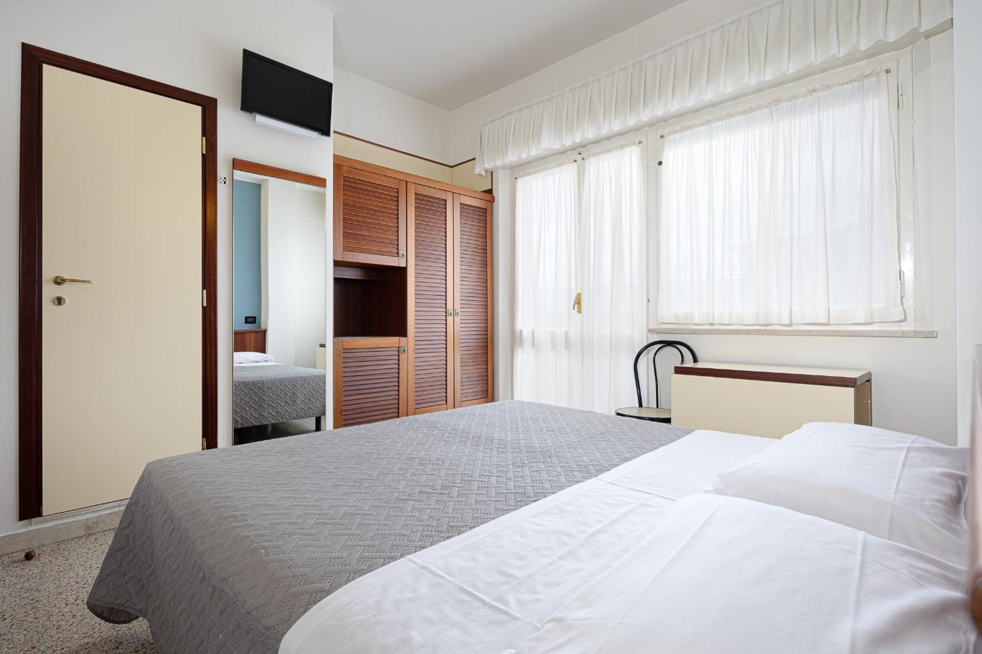 Hotel Avana Fronte Mare Riccione Ngoại thất bức ảnh