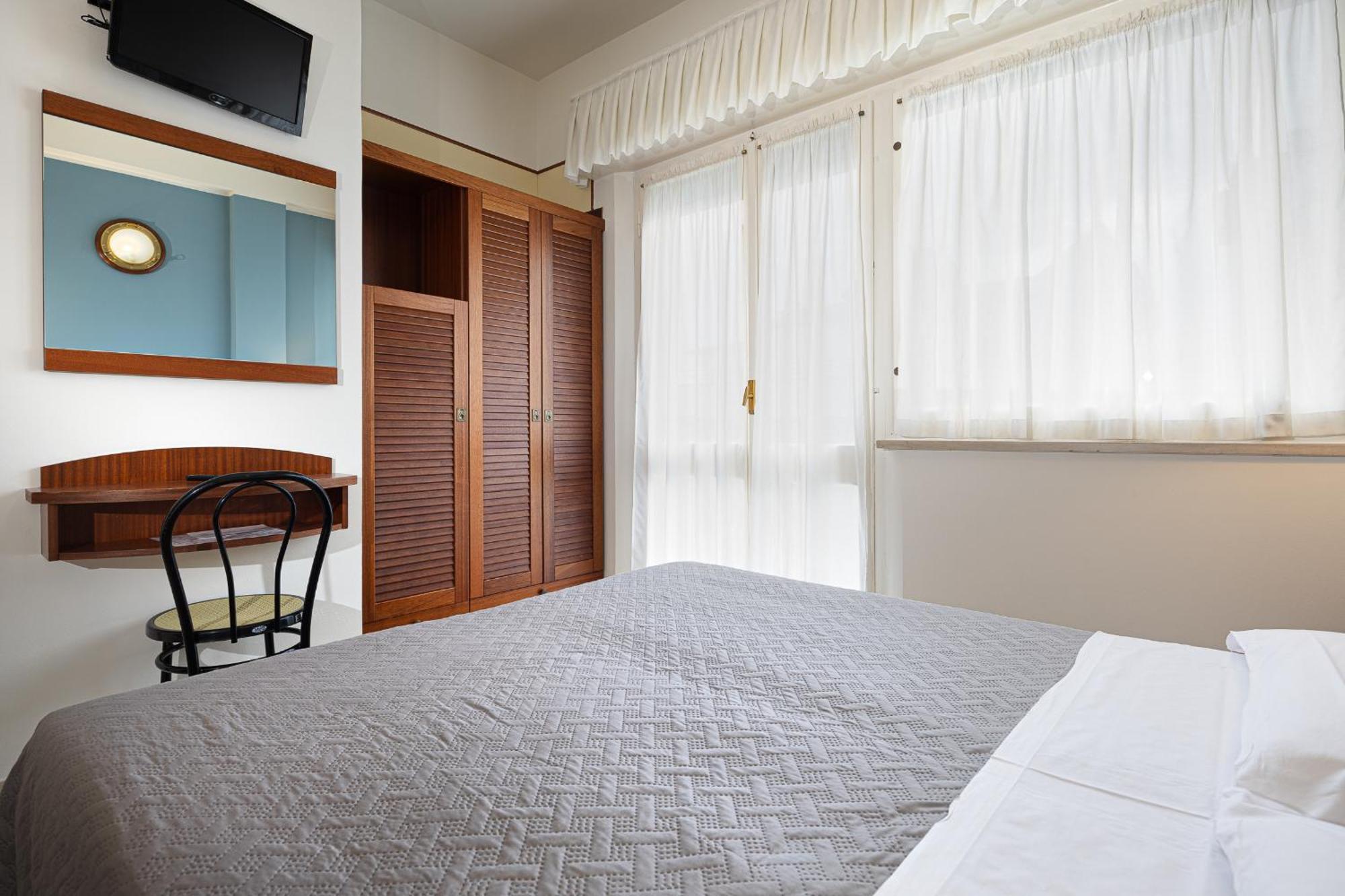 Hotel Avana Fronte Mare Riccione Ngoại thất bức ảnh