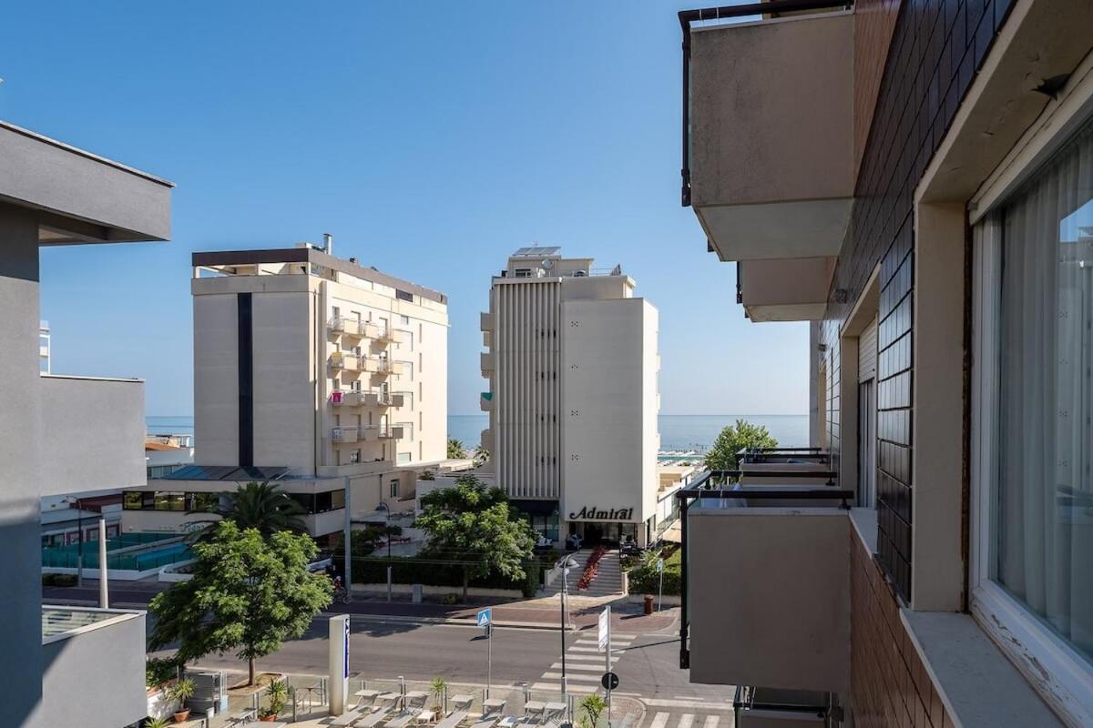 Hotel Avana Fronte Mare Riccione Ngoại thất bức ảnh