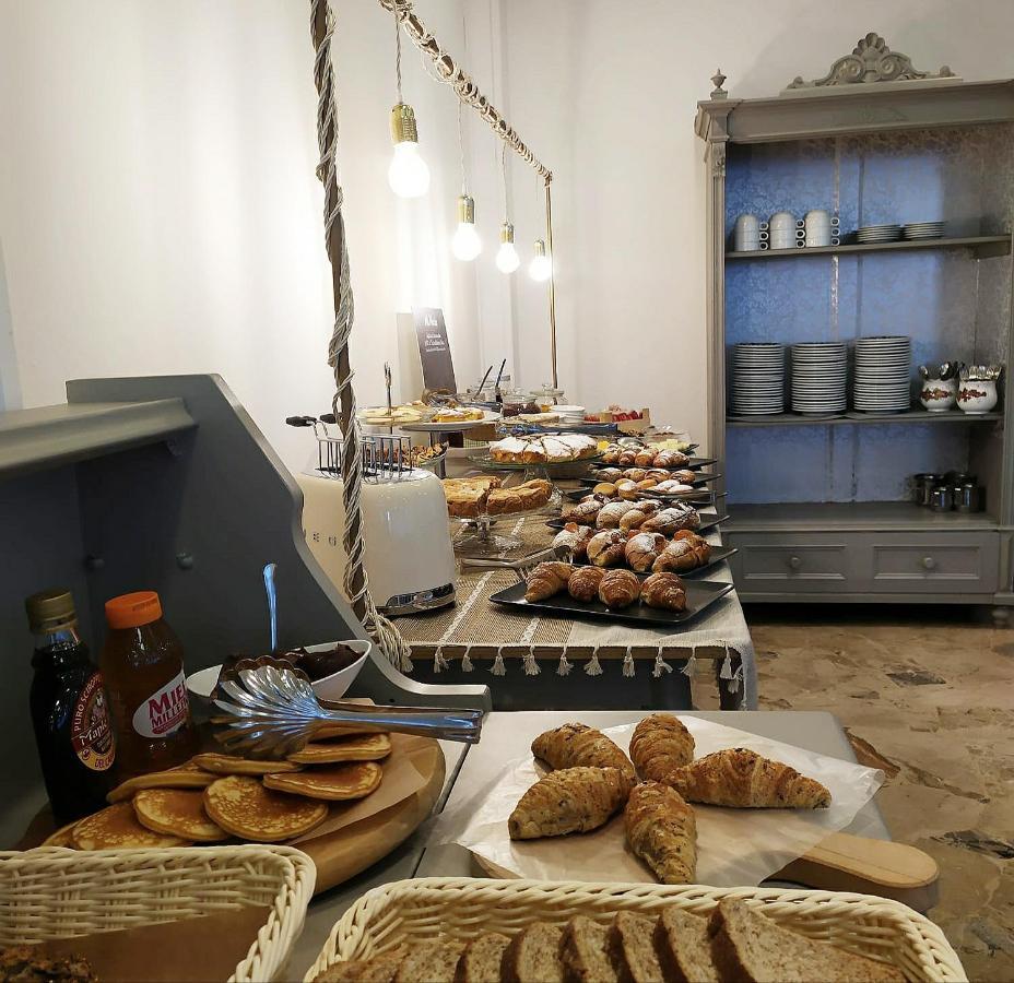 Hotel Avana Fronte Mare Riccione Ngoại thất bức ảnh